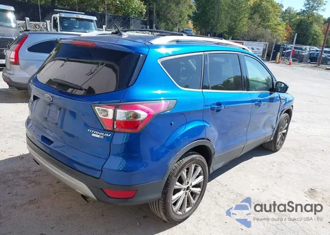2017 Ford Escape Titanium из США, поврежденный, VIN 1FMCU9JD5HUB55814